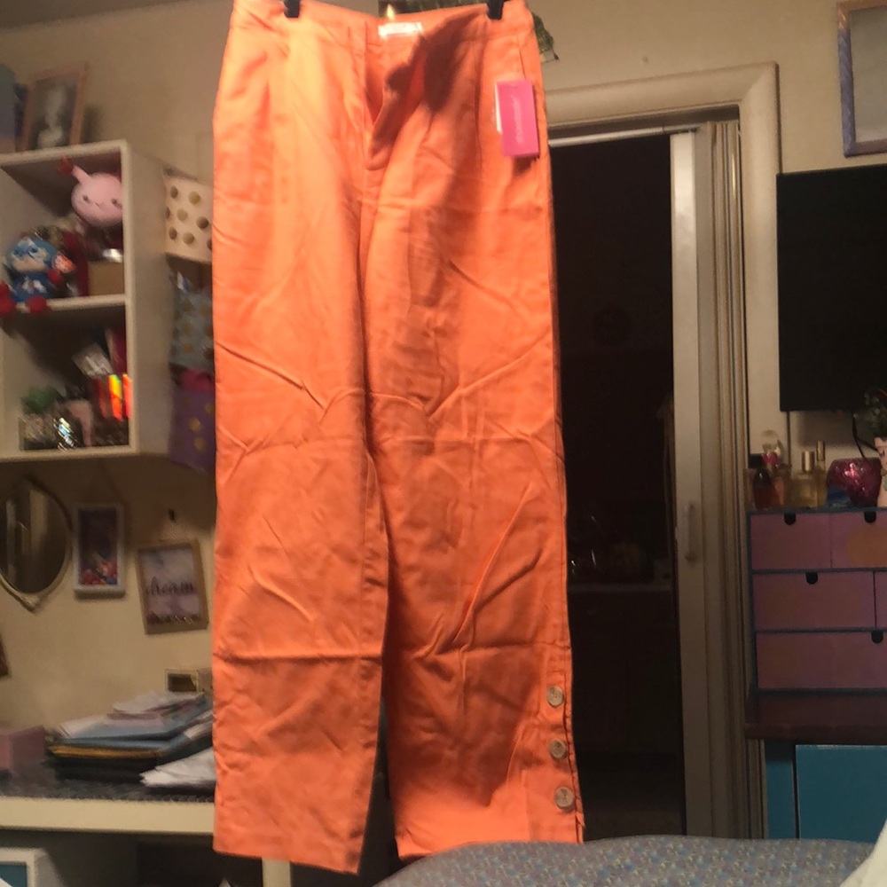 Coral Button-Detail Pants with slit at ankle